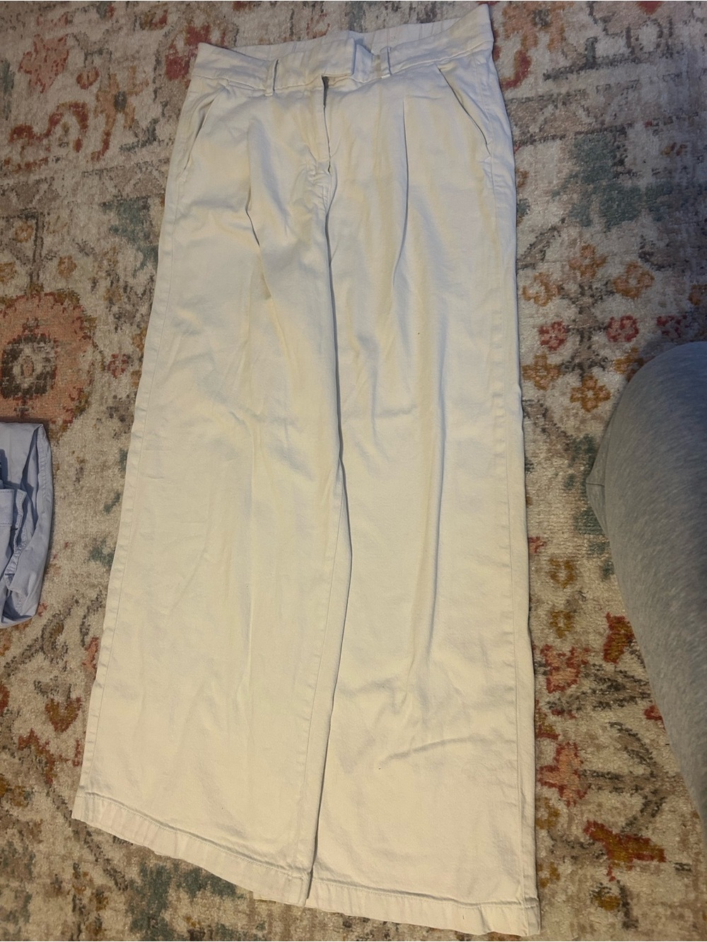 American Eagle Outfitters Off-White Stretch dress Pants